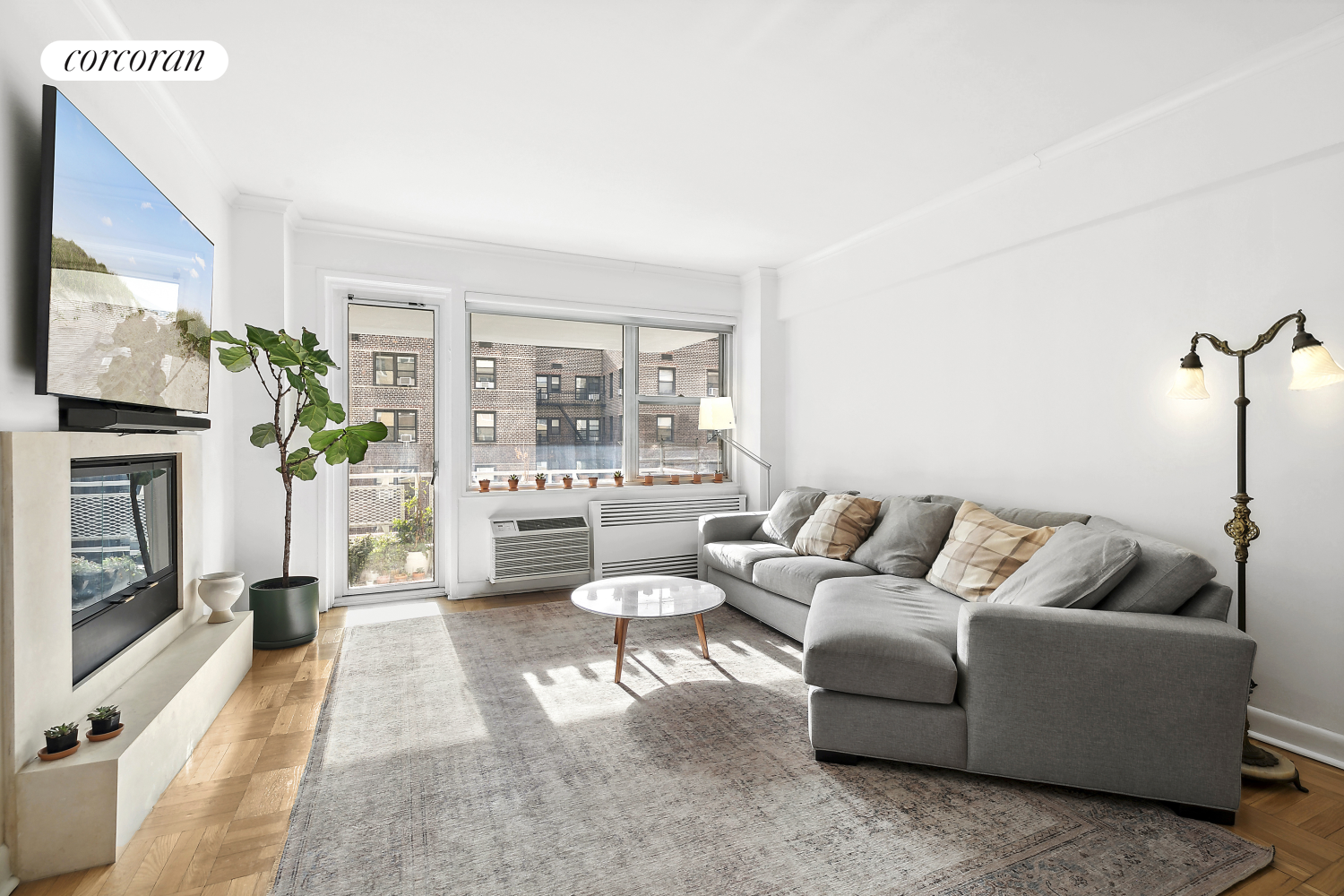 New York City Real Estate | View 40 East 9th Street, 5A | room 1