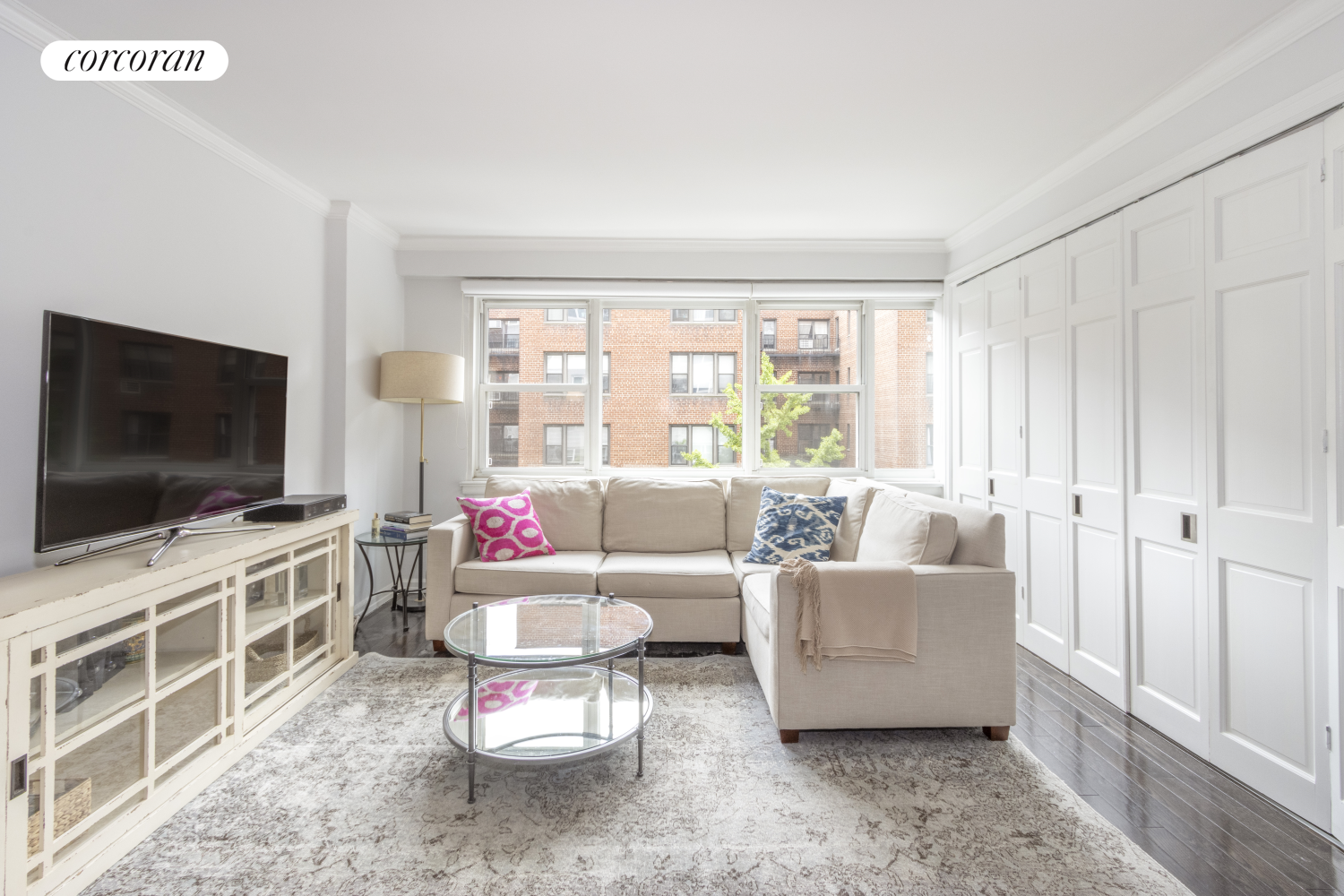 New York City Real Estate | View 101 West 12th Street, 5U | room 1