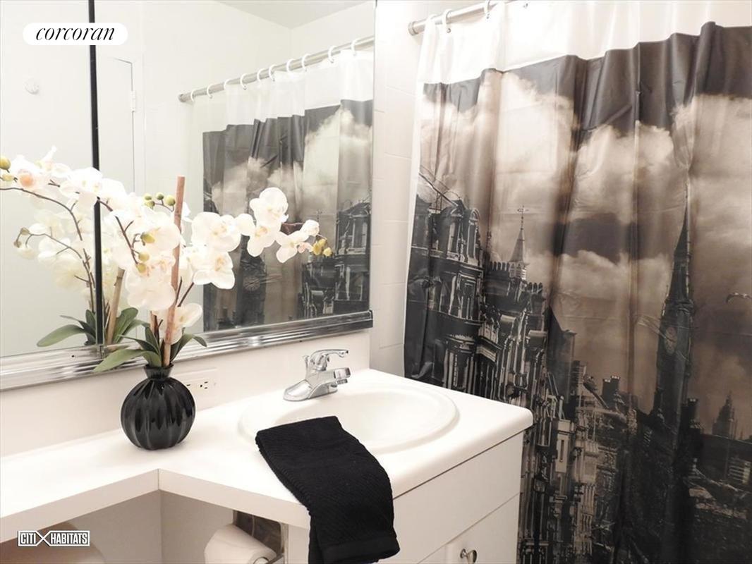 New York City Real Estate | View 344 Third Avenue, 14A | room 2
